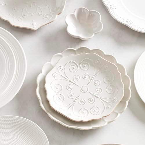 Lenox French Perle Scallop 12-Piece Dinnerware Set Microwave Dishwasher Safe White