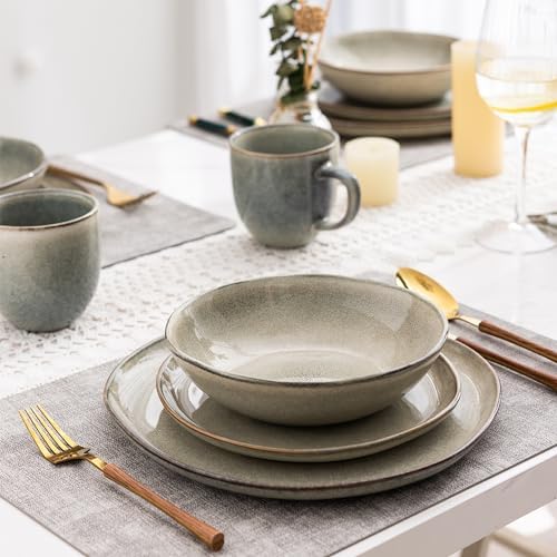 Set of 6 Ceramic Dinner Plates with Reactive Glaze Design