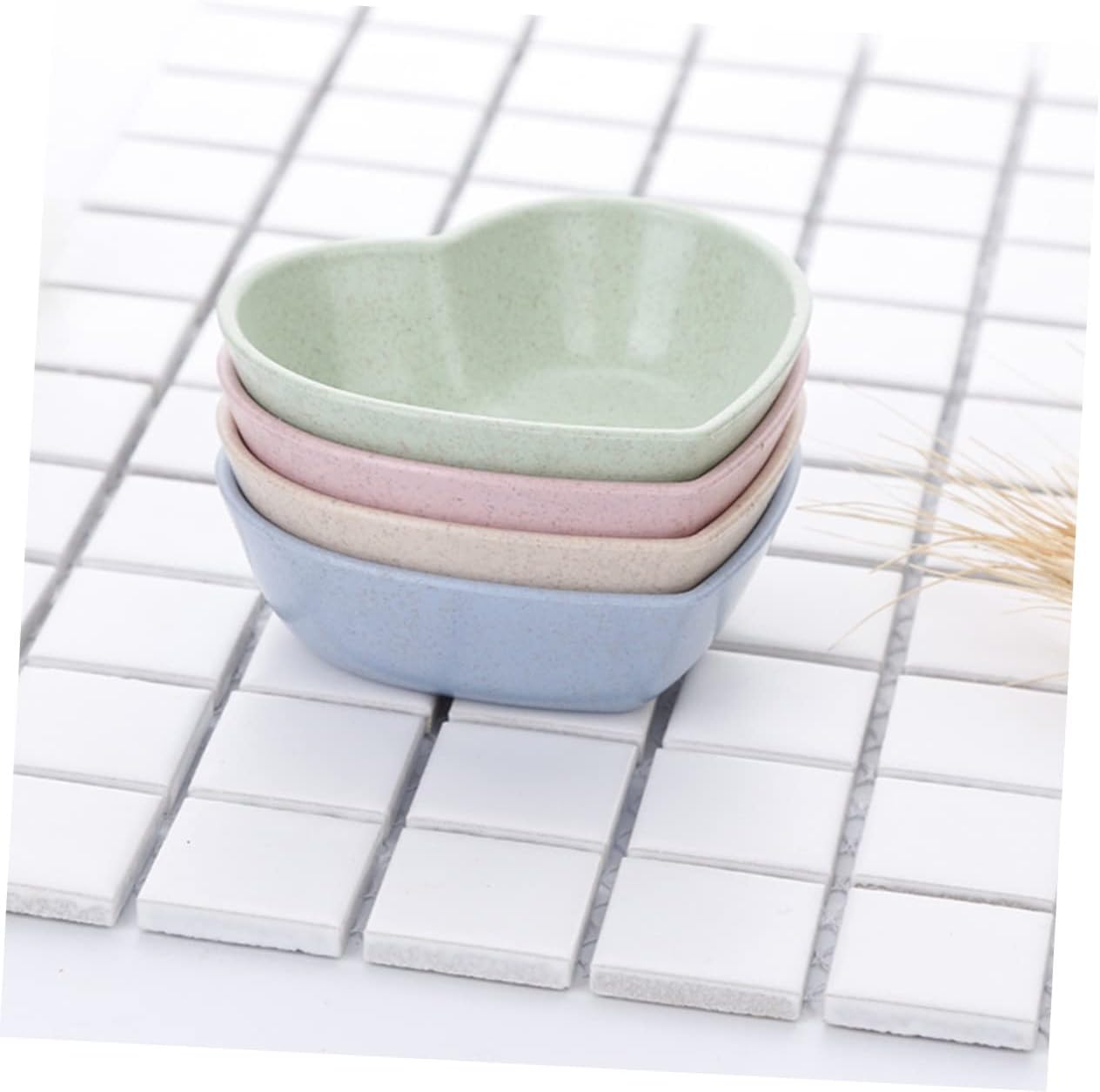 4-Piece set of Handmade Organic Heart-Shaped Encoding Dipping Bowls