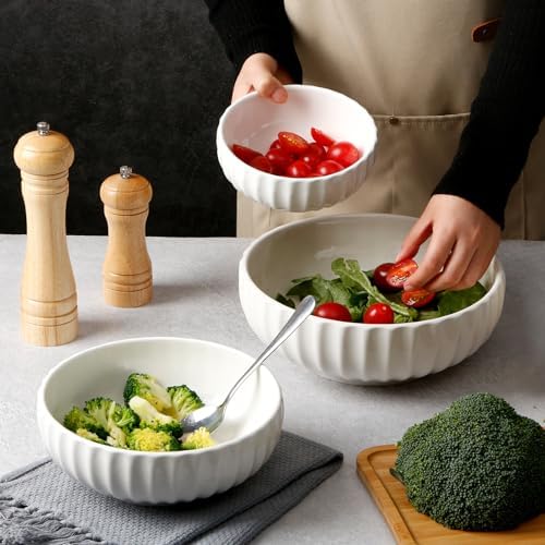 Nesting Salad Bowls Set