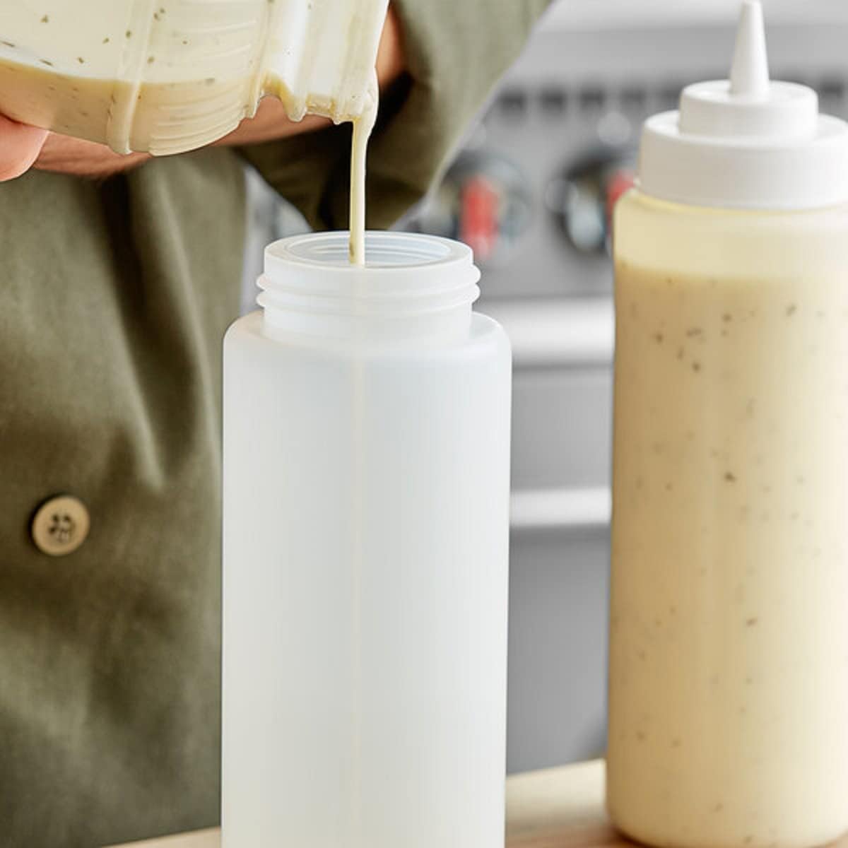 Set of 6 Squeeze Condiment Bottles 32oz Clear - Easy to Squeeze Professional Design