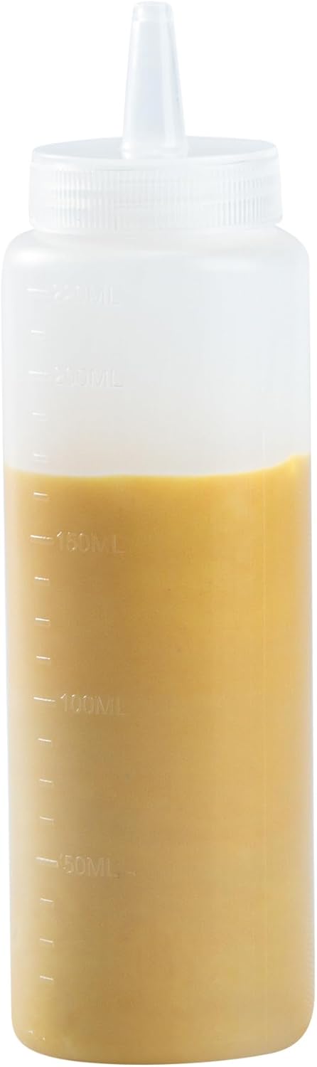 Restaurantware 8-Ounce Food Grade Condiment Squeeze Bottle Ergonomic Design