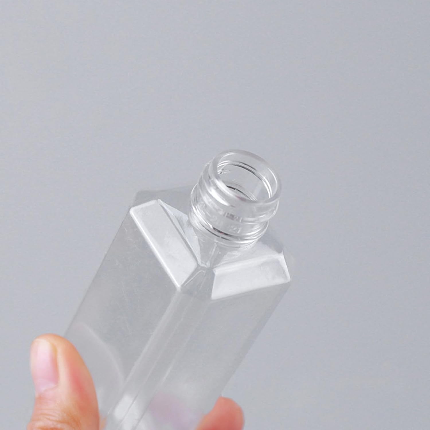 Sleek Oil Dispenser 10 x 100ml
