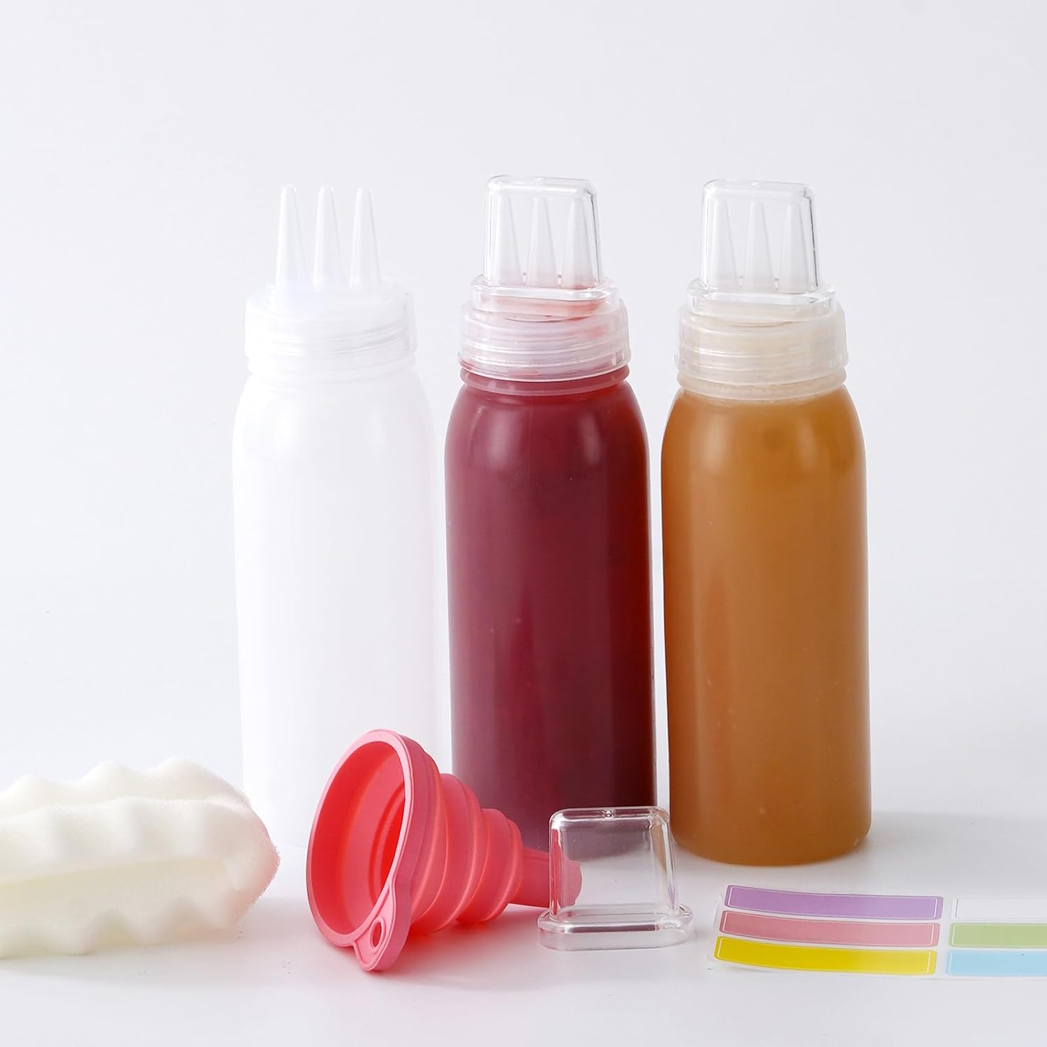 Werduoland 3-Hole Squeeze Bottles Set for Sauces Condiments and More