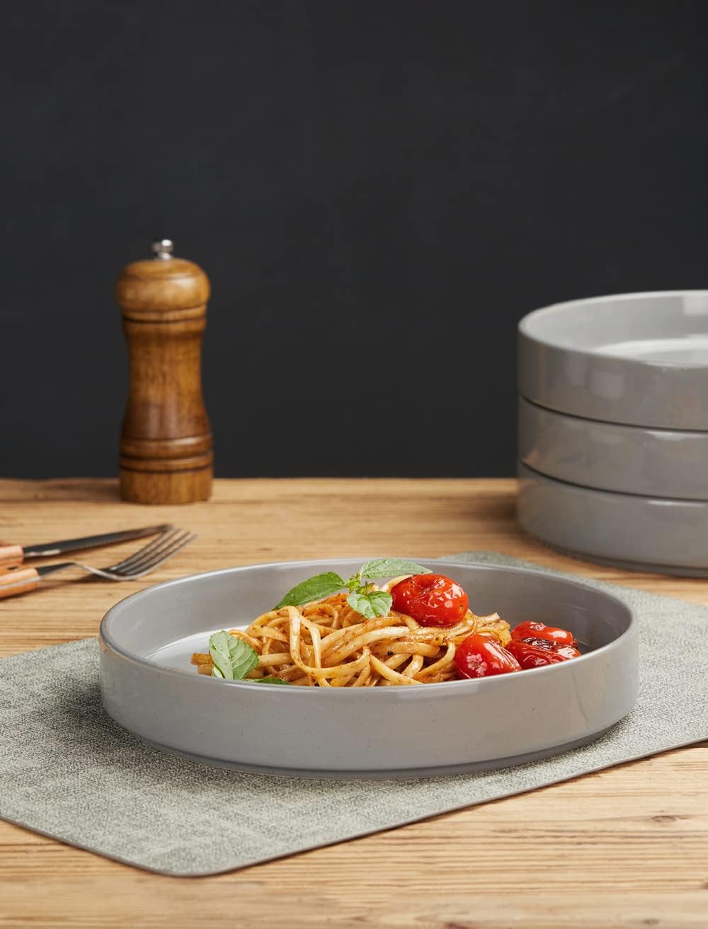 Famiware Sturdy 875 inch pasta bowls set