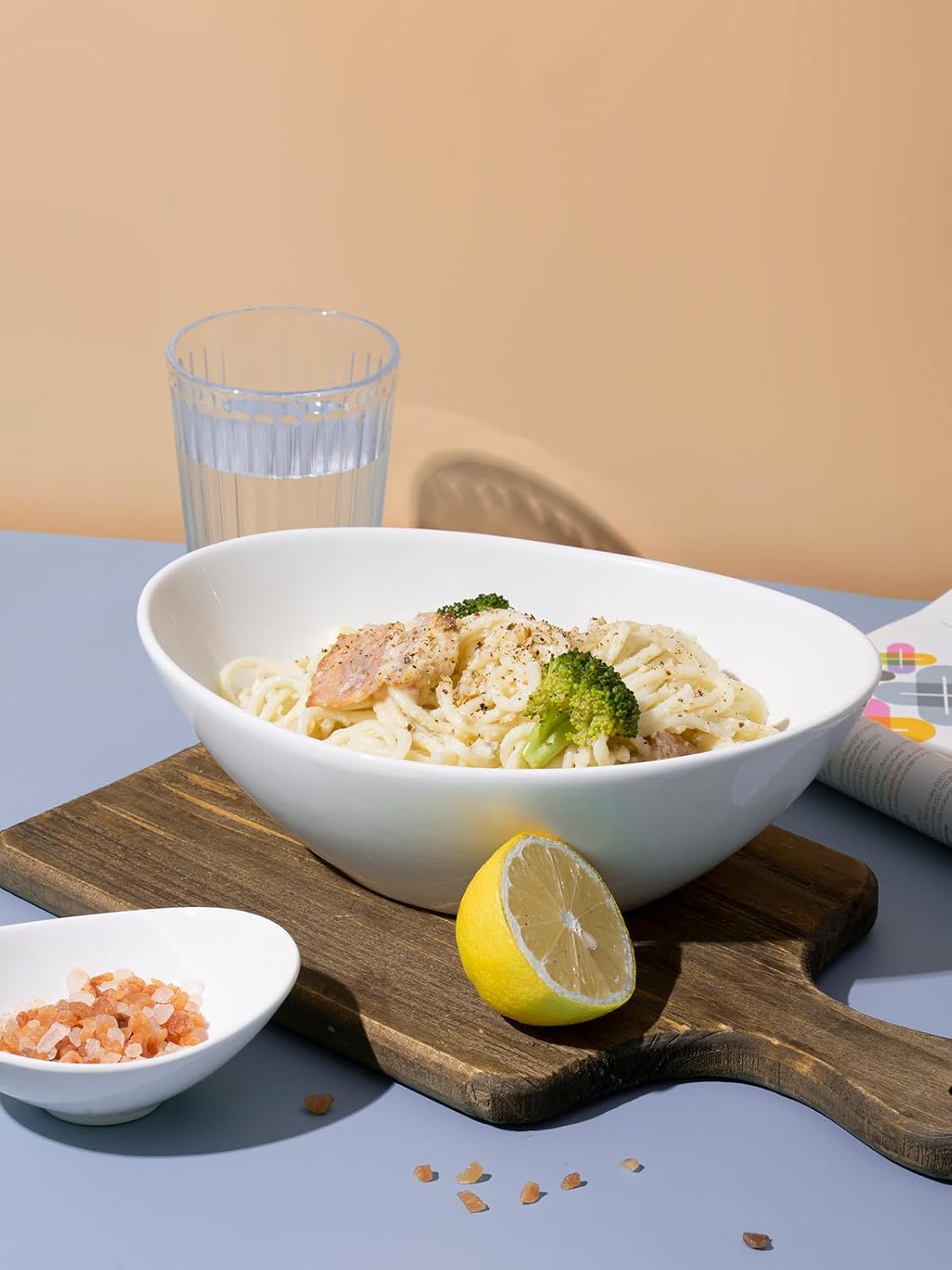 LIFVER 9 White Serving Bowls Set of 4