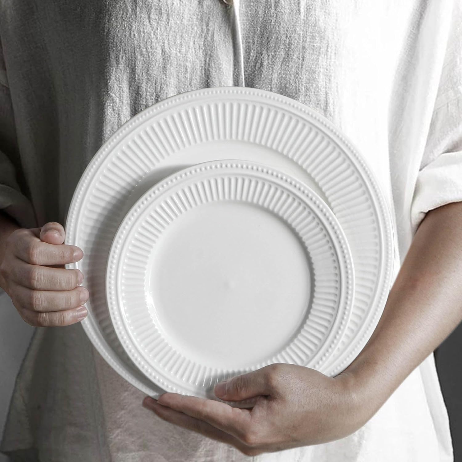 Artema 105-inch Embossed White Ceramic Dinner Plates Set of 4