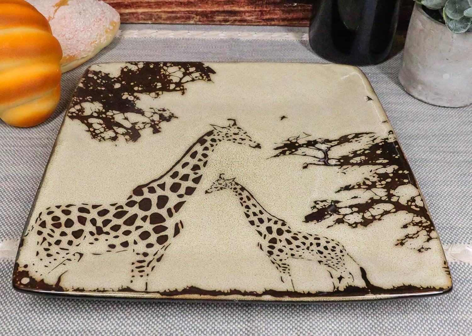 Ebros Gift Pack Of 2 Safari Grasslands Giraffe Mother And Calf Salad Plates
