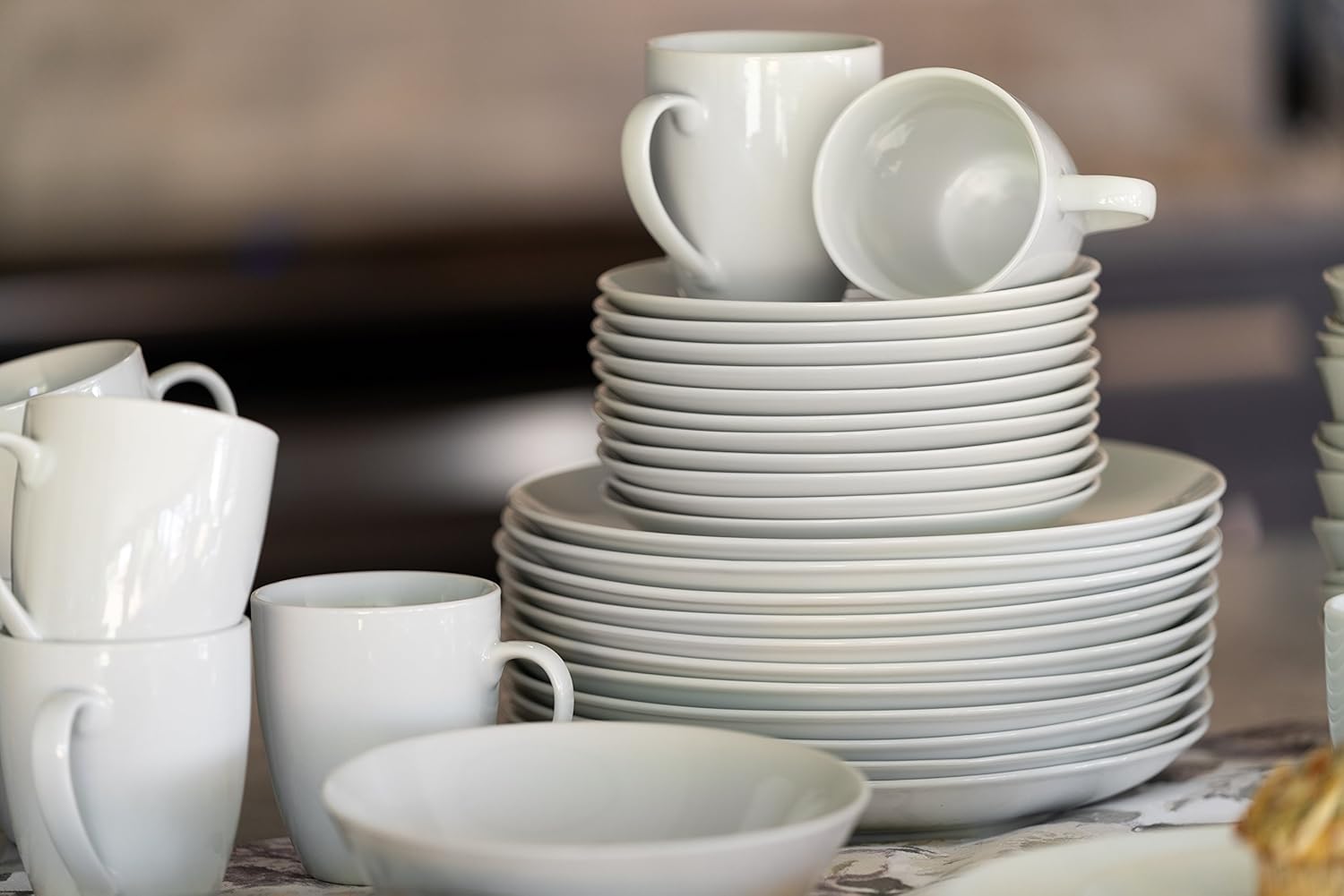 10 Strawberry Street 105 Dinner Plates Set of 12 White