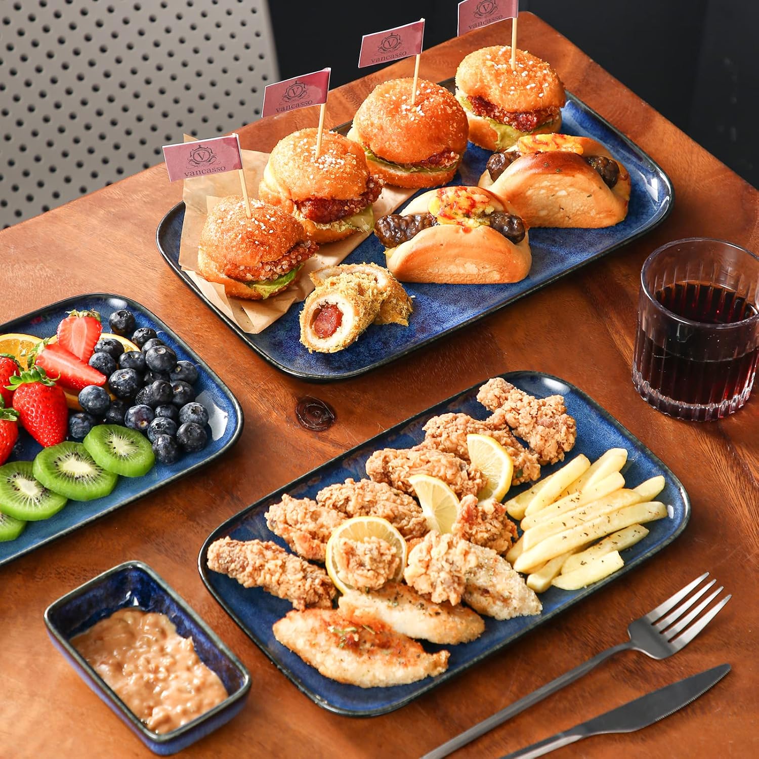 Stunning served platter set for modern elegance and practicality