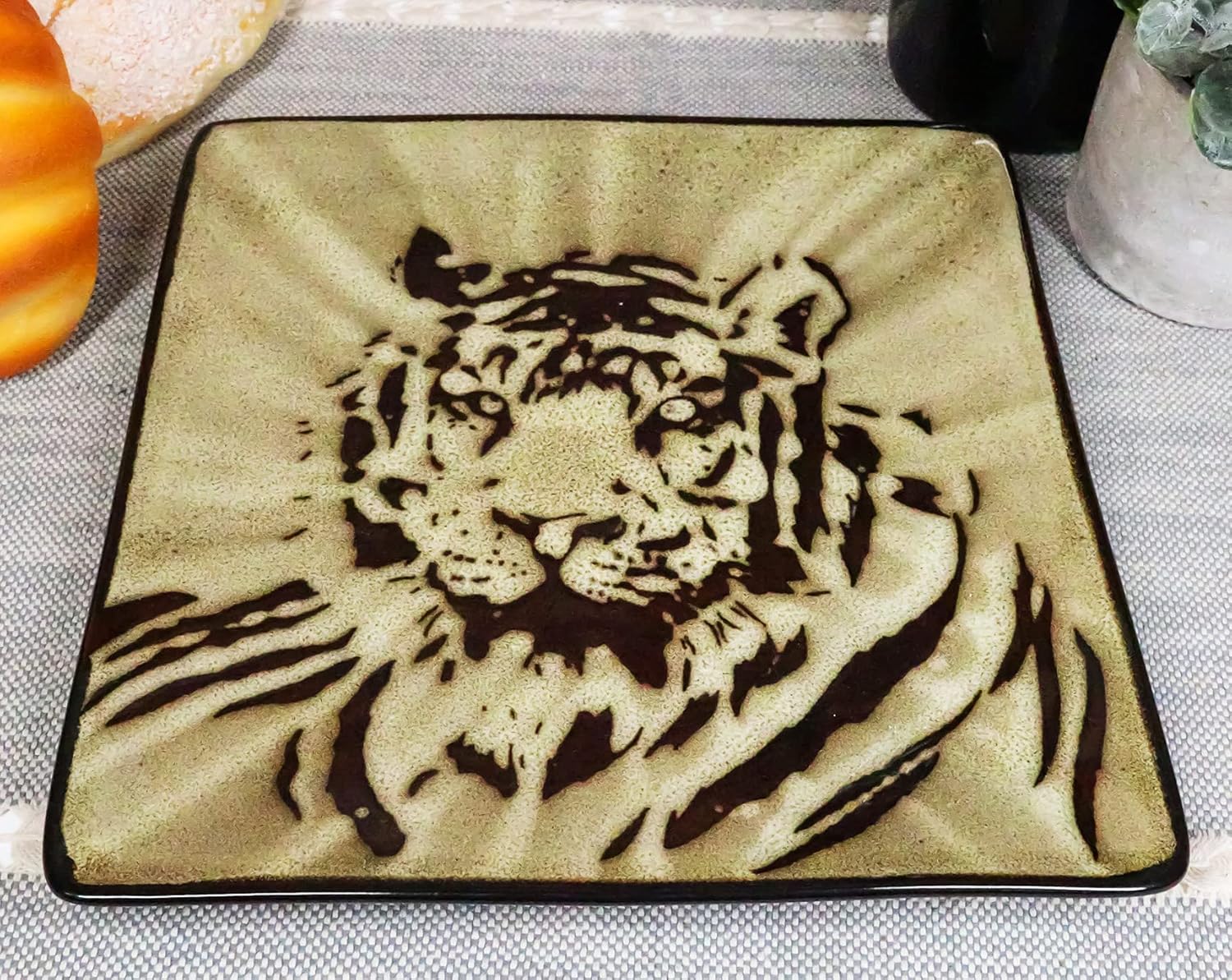 Ebros Gift Pack Tiger-Eyes 8 Ceramic Salad Plates