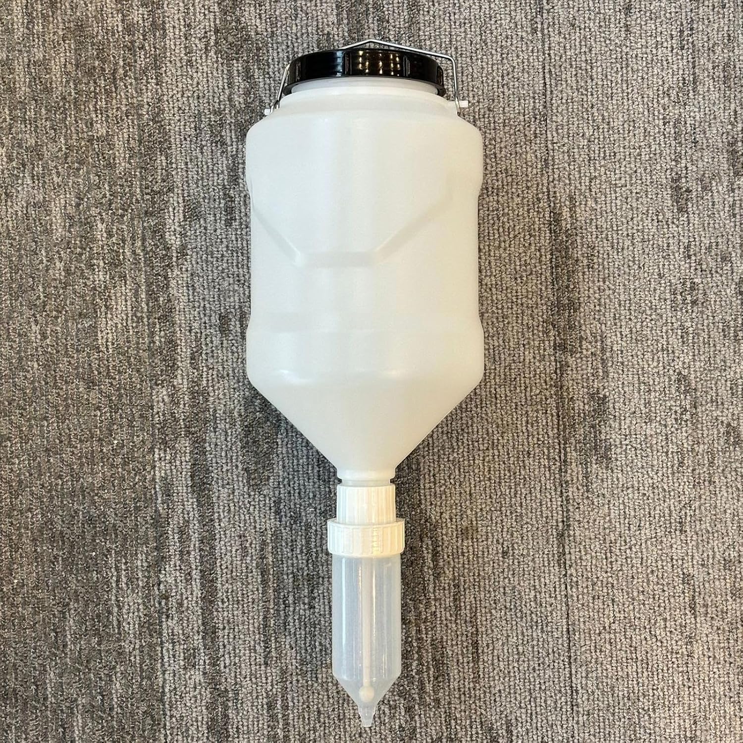 Gourmet Condiment Squeeze Dispenser