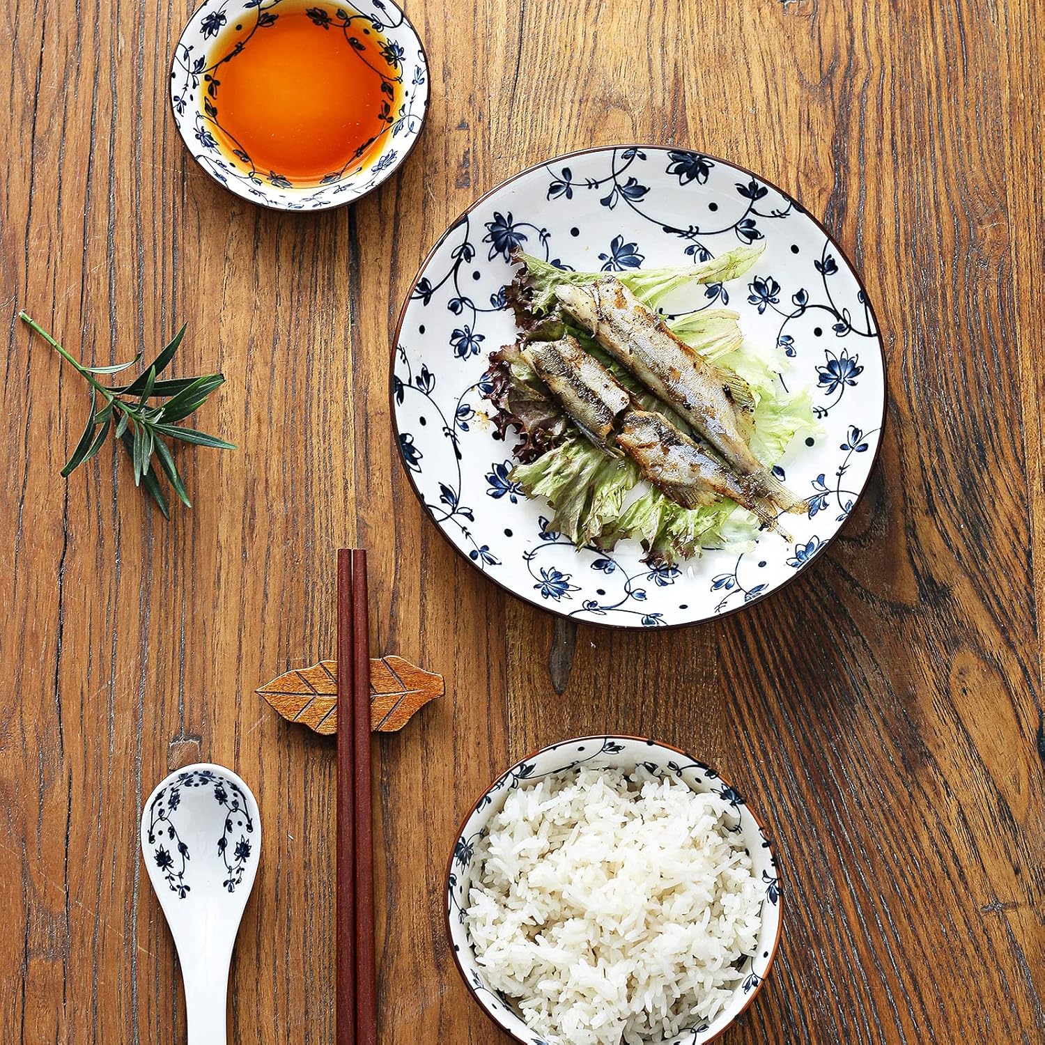 Gegong Blue and White Dinnerware Set Perfect for Every Day
