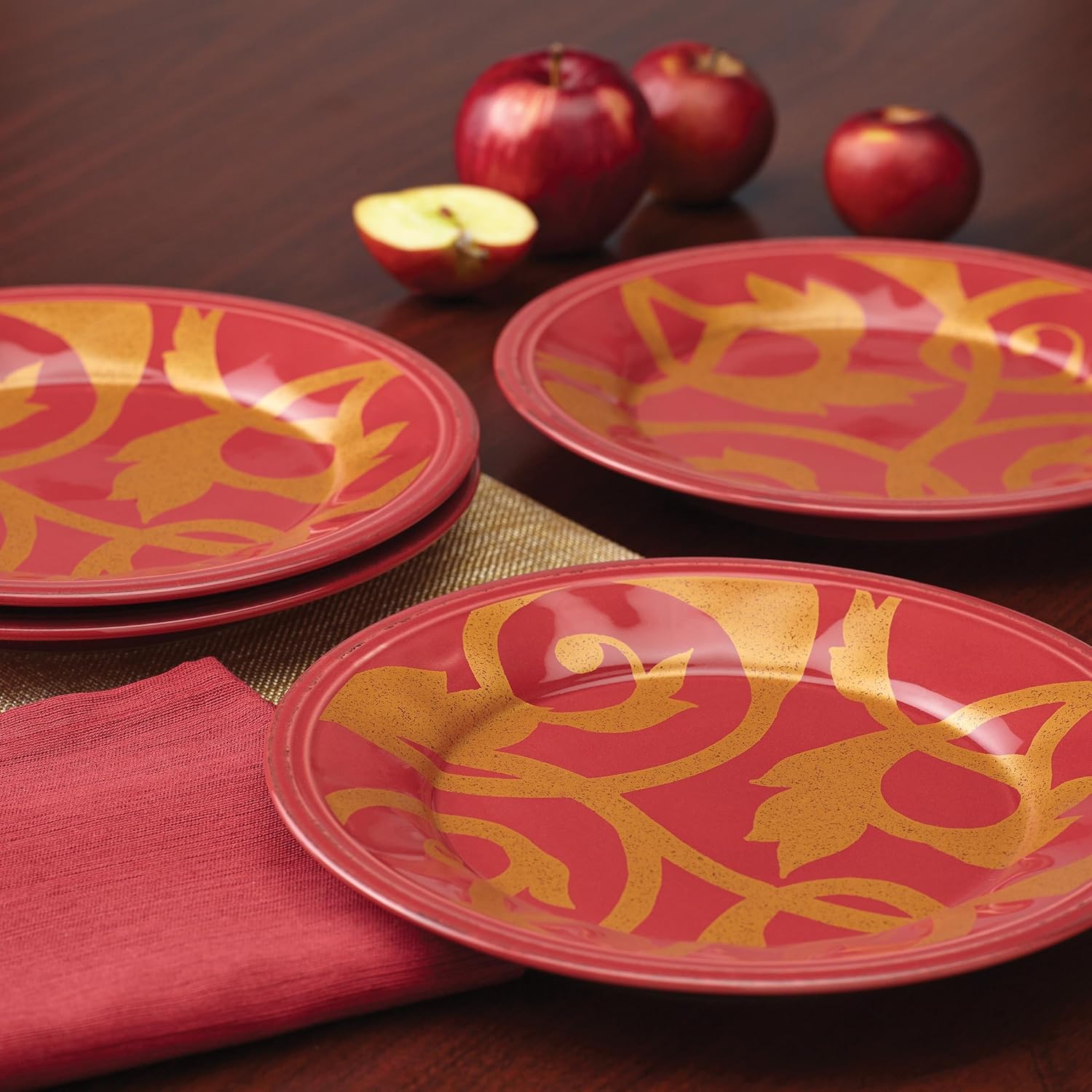 Perfect for great meals Rachael Ray Salad Plate Set