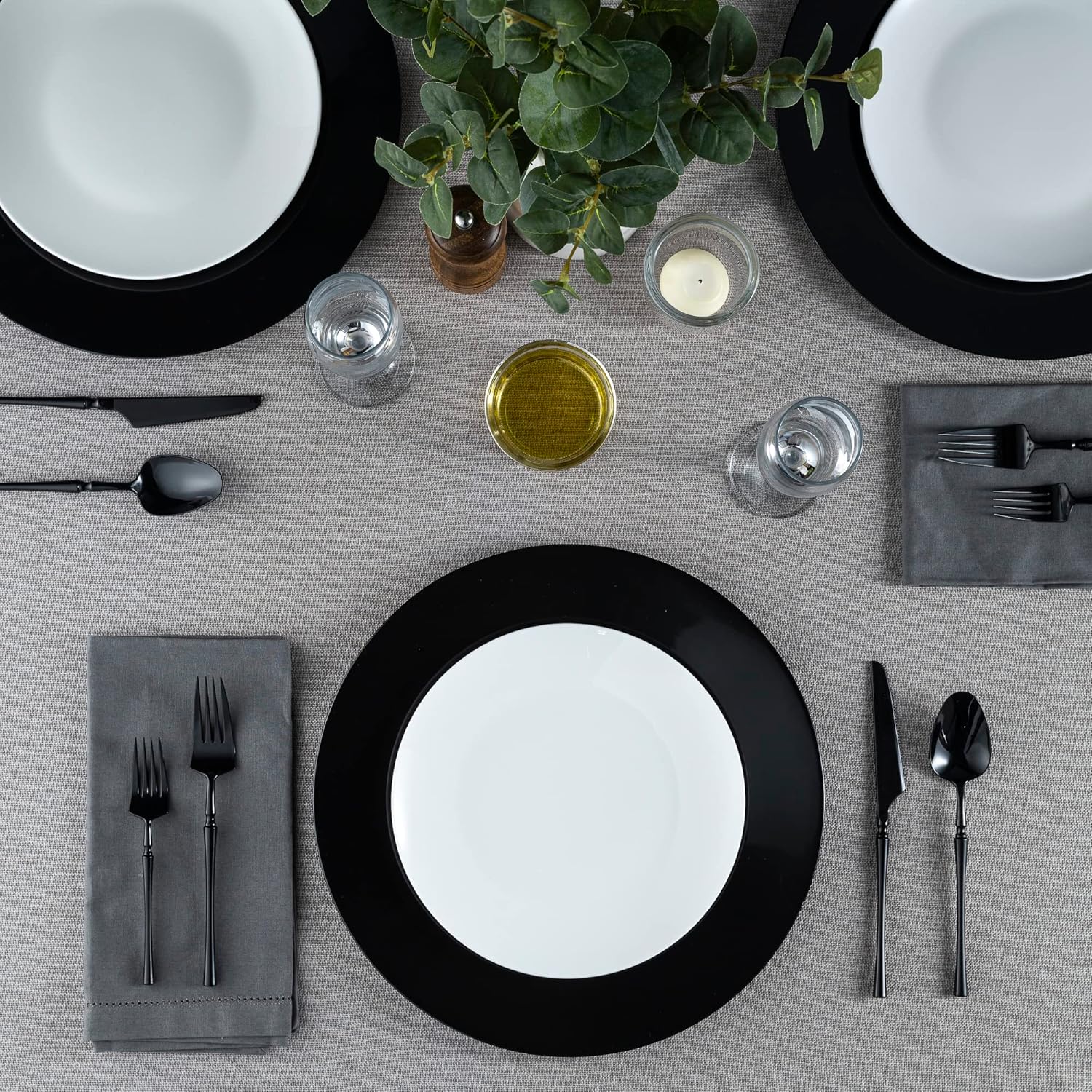 Elegant disposable charger plates 13 black