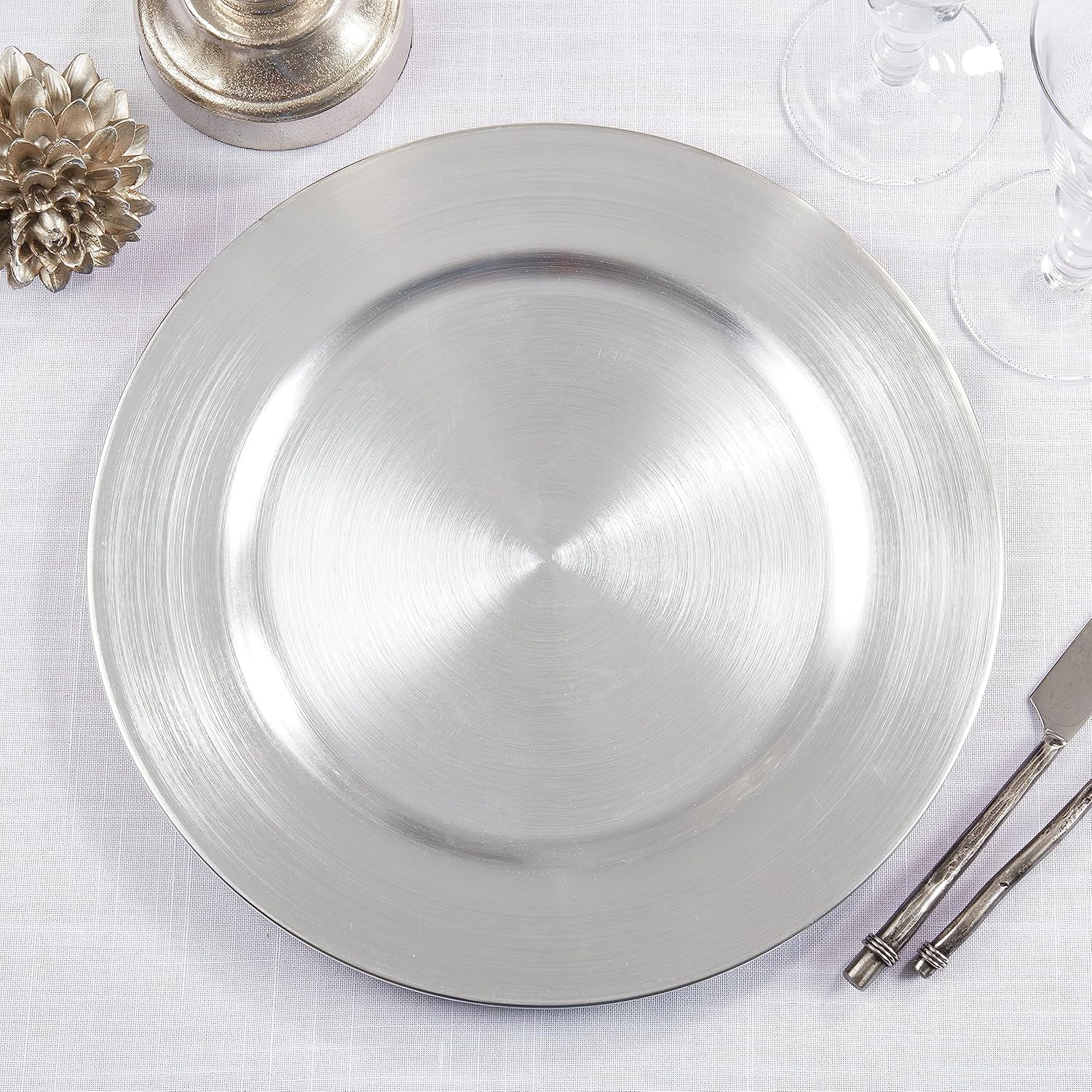 SARO LIFESTYLE Classic 4-Piece Charger Plate Set